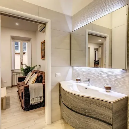 Fresh House Borghese Rome